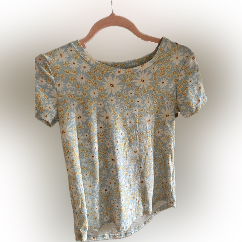 Cute summer top